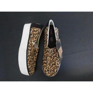 Tom's Size 7 Leopard Platform Shoes NWT